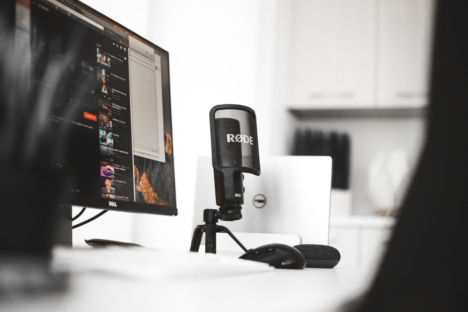 How to Start Podcasting on Less Than $100: A Beginner’s Guide